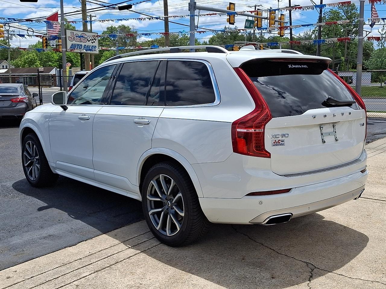 Volvo XC90 T6 Momentum AWD 2019
