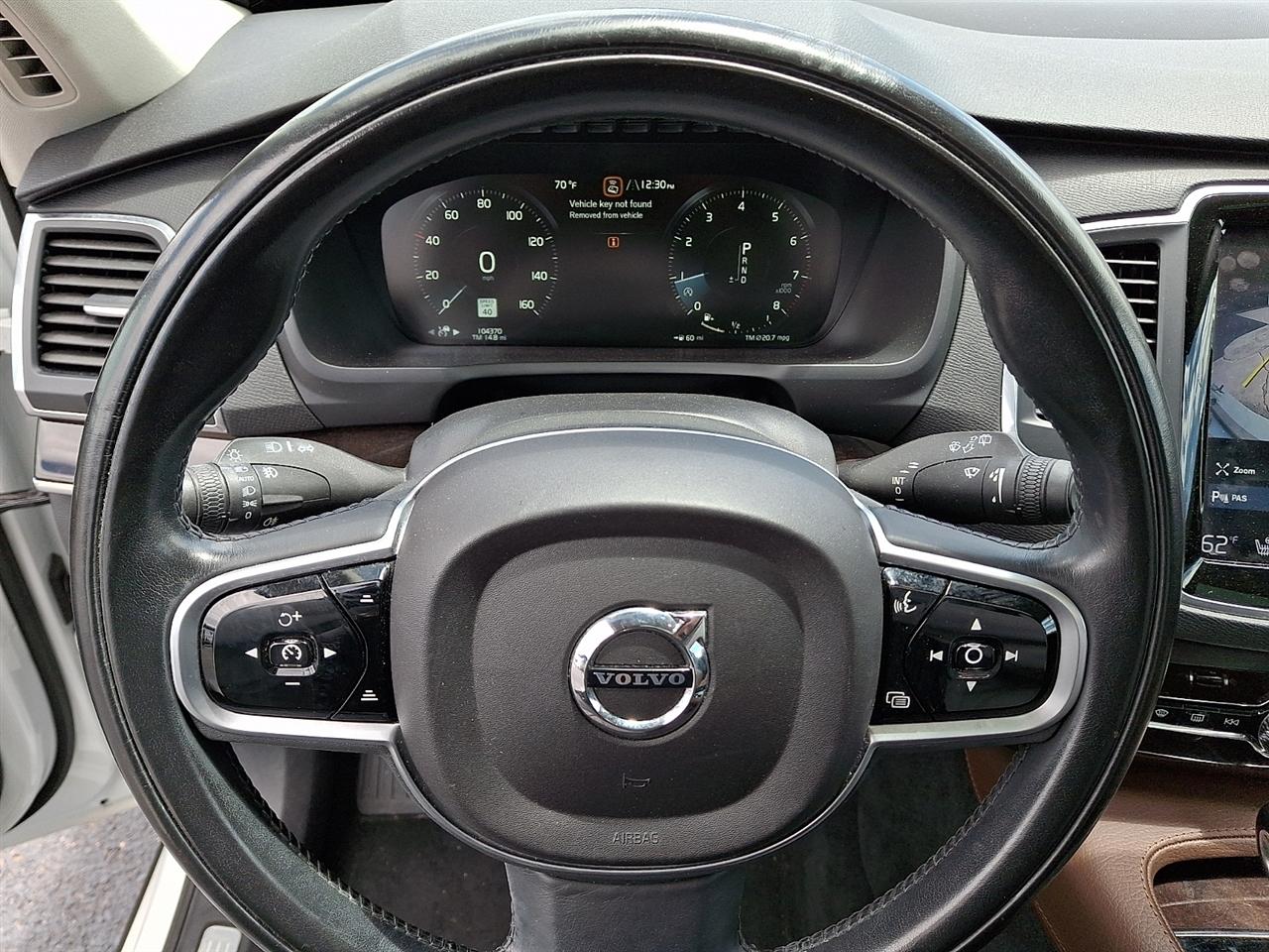 Volvo XC90 T6 Momentum AWD 2019