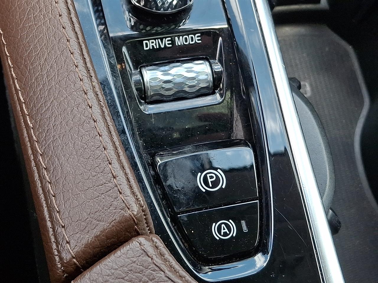 Volvo XC90 T6 Momentum AWD 2019