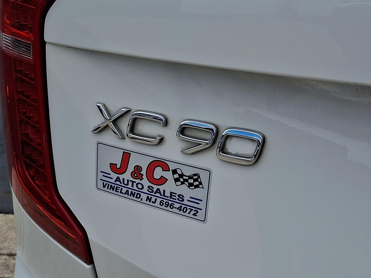 Volvo XC90 T6 Momentum AWD 2019