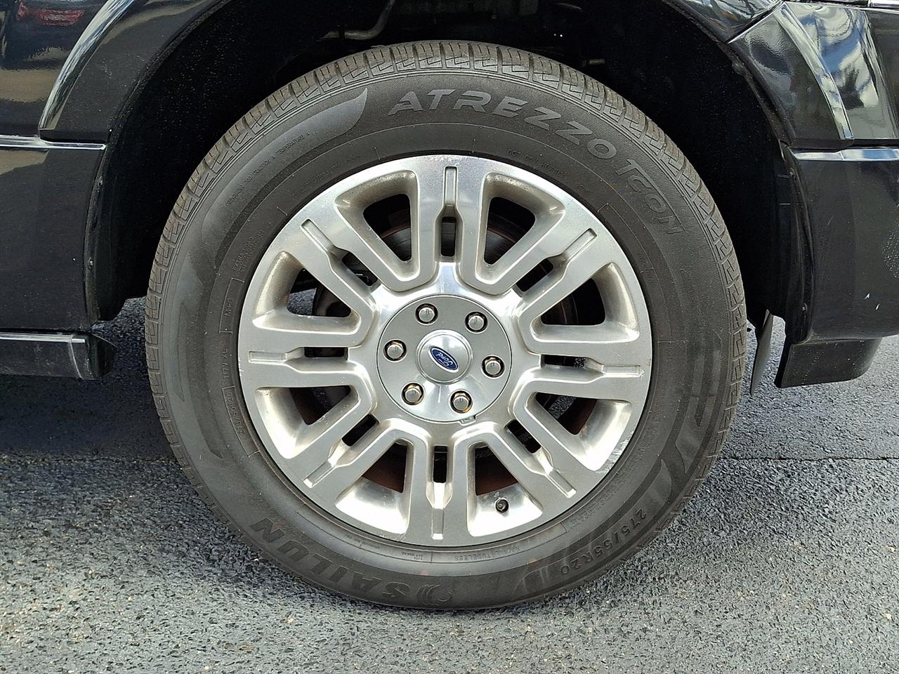 Ford Expedition Limited 2WD 2014