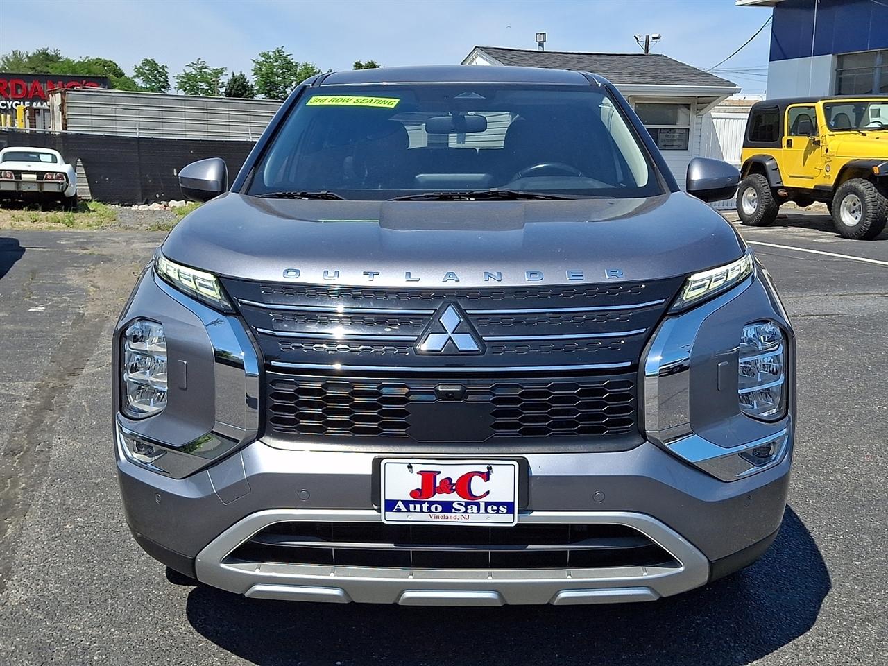 Mitsubishi Outlander SE 4WD 2022