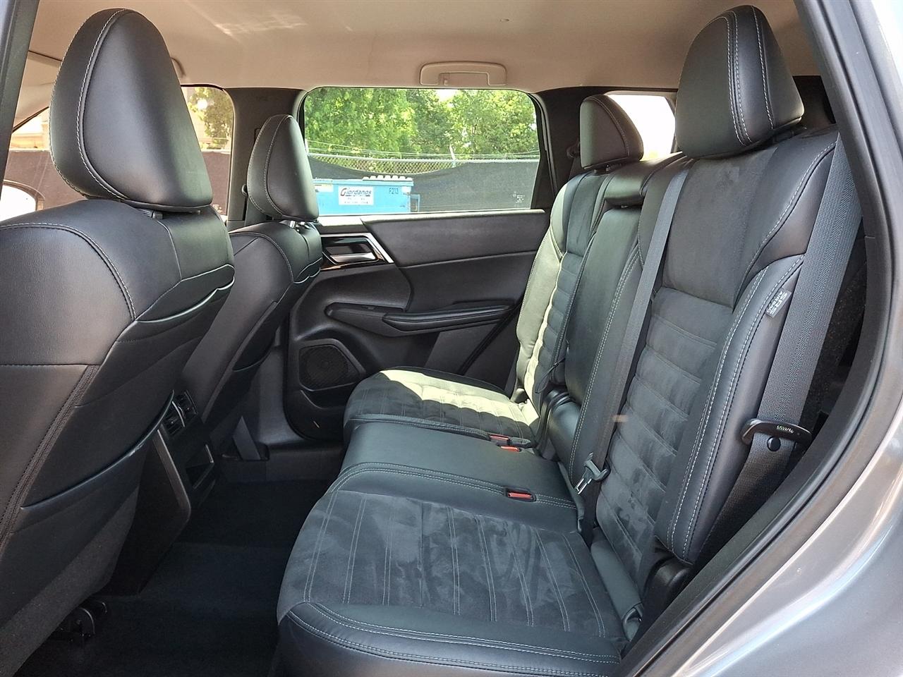 Mitsubishi Outlander SE 4WD 2022