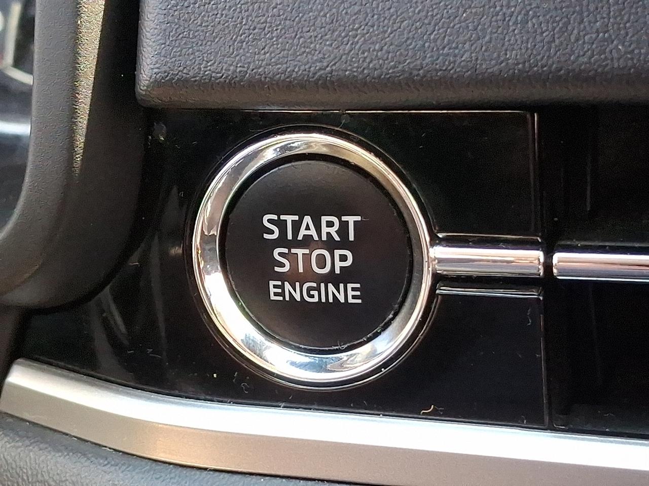 Mitsubishi Outlander SE 4WD 2022