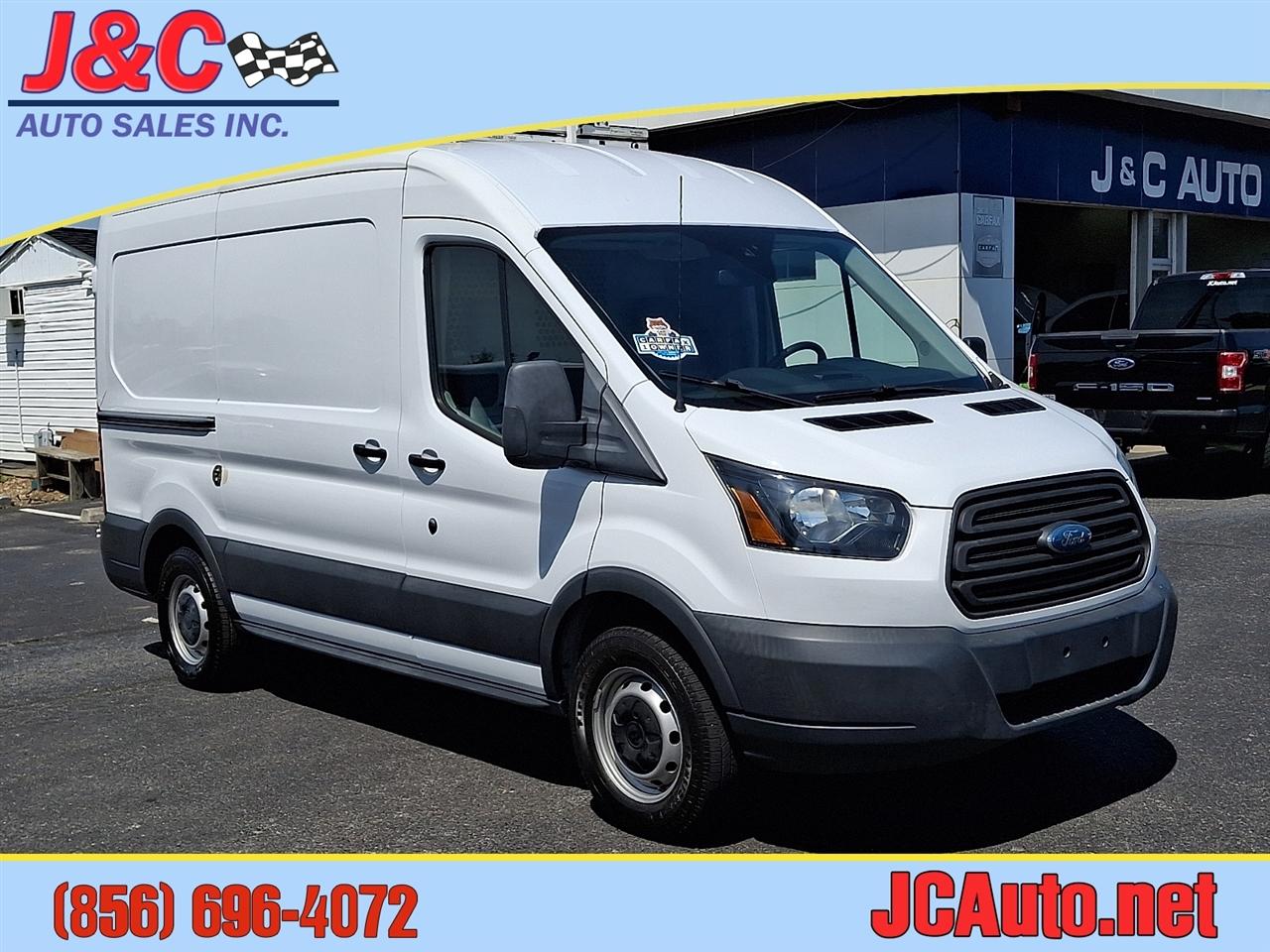 2018 Ford Transit 150 Van Med. Roof w/Sliding Pass. 130-in. WB