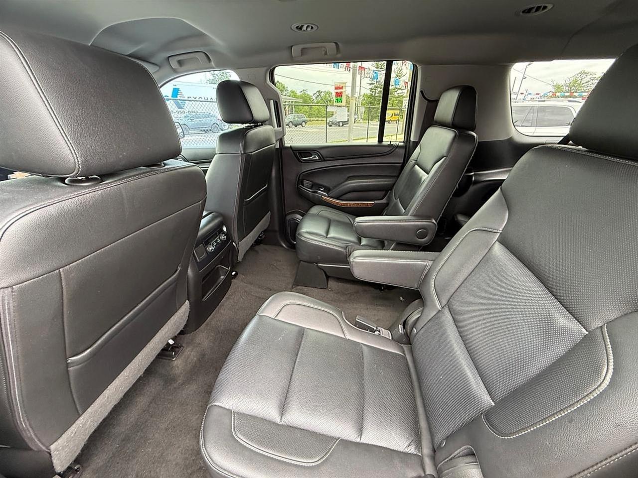 Chevrolet Suburban Premier 2WD 2018