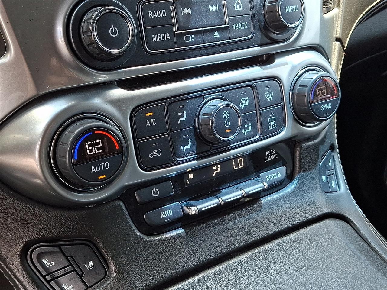 Chevrolet Suburban Premier 2WD 2018