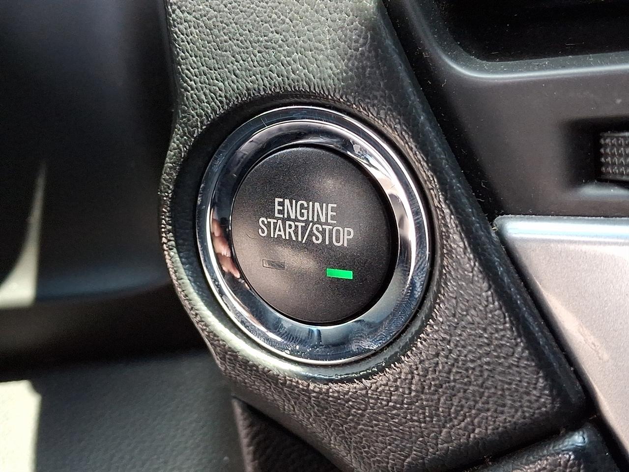 Chevrolet Suburban Premier 2WD 2018