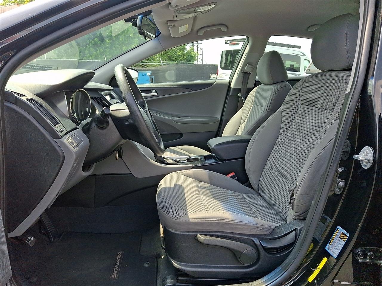 Hyundai Sonata  2012