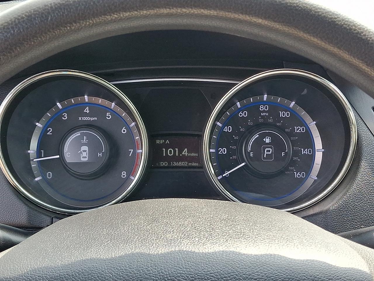 Hyundai Sonata  2012
