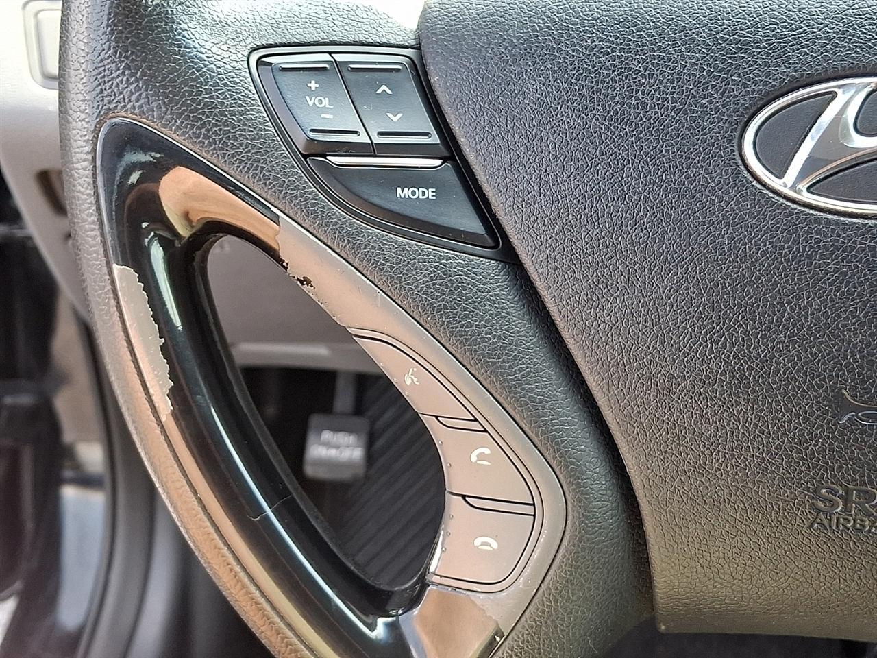 Hyundai Sonata  2012