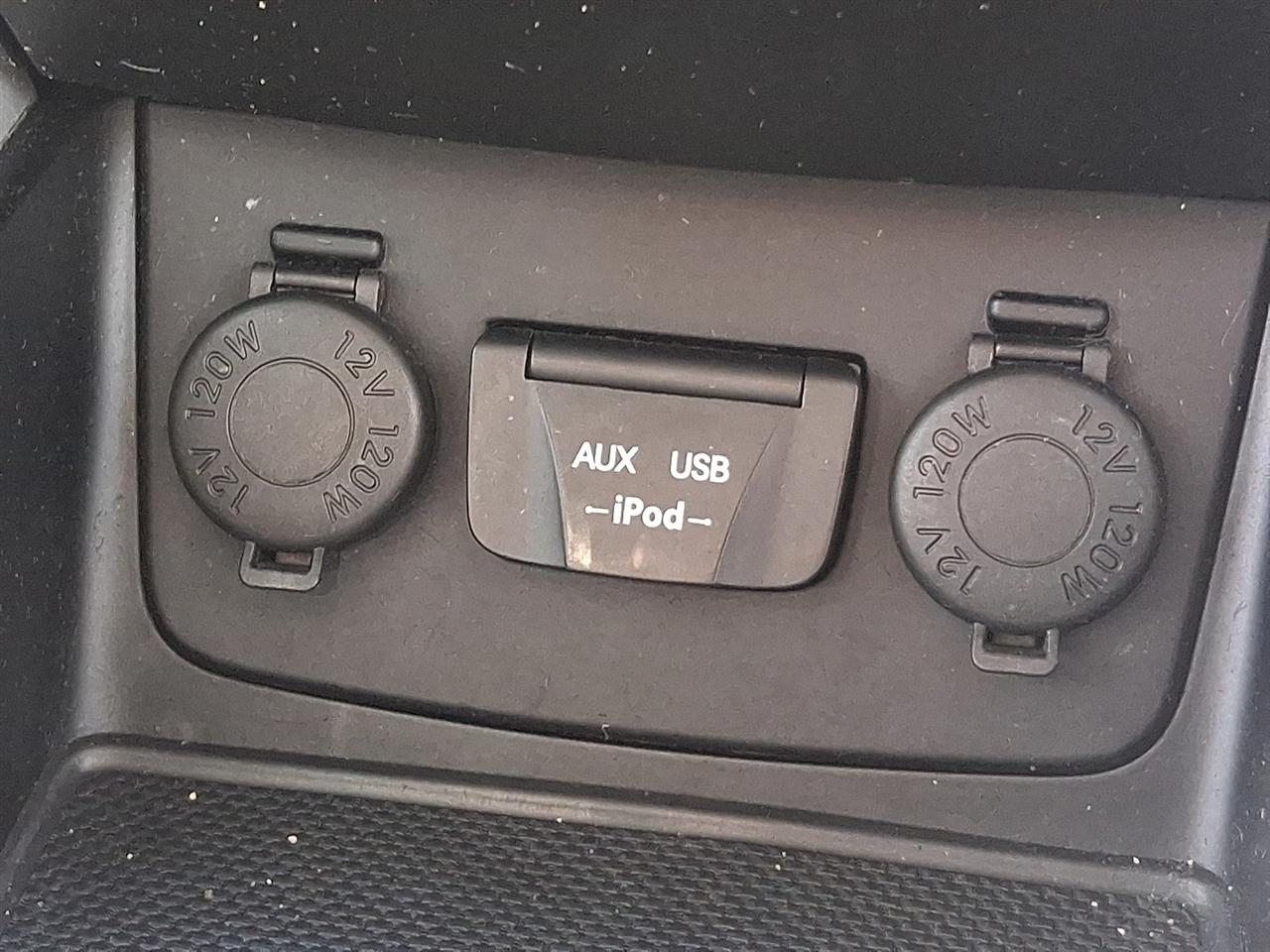 Hyundai Sonata  2012