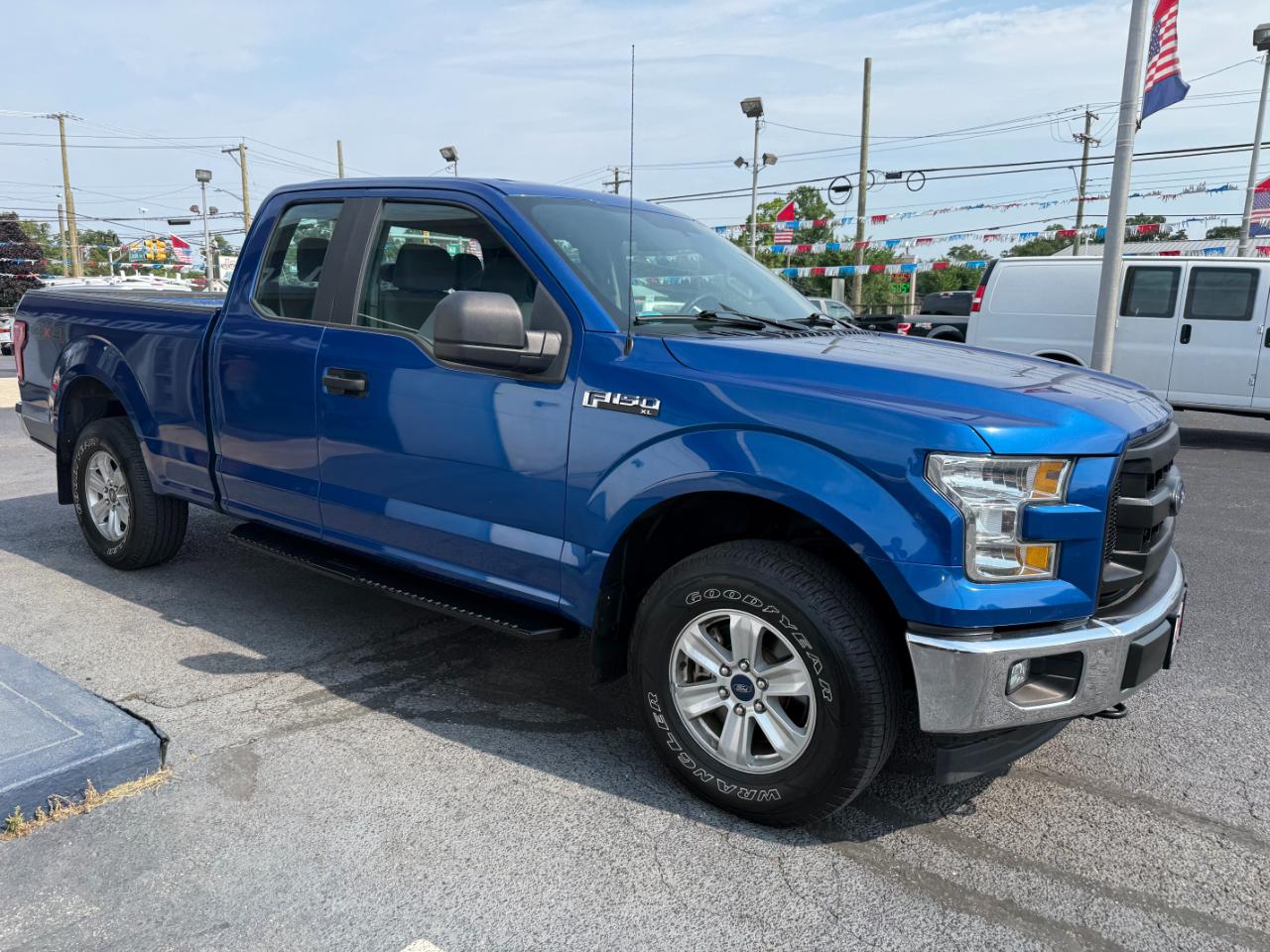 Ford F-150 Lariat SuperCab 8-ft. 4WD 2017