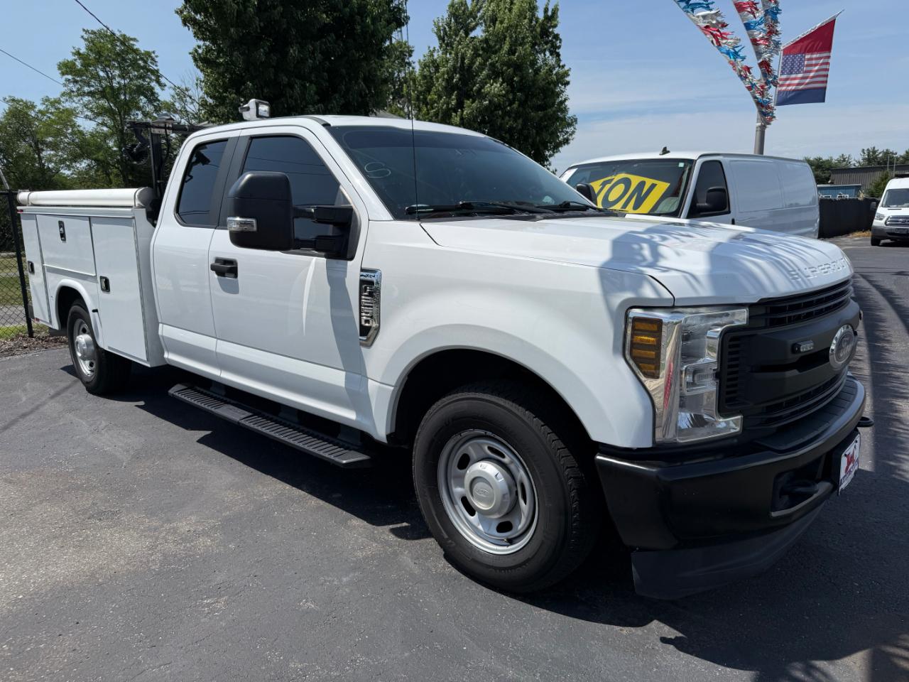 Ford F-250 SD XL SuperCab Long Bed 2WD 2019