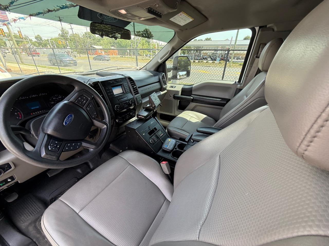 Ford F-250 SD XL SuperCab Long Bed 2WD 2019