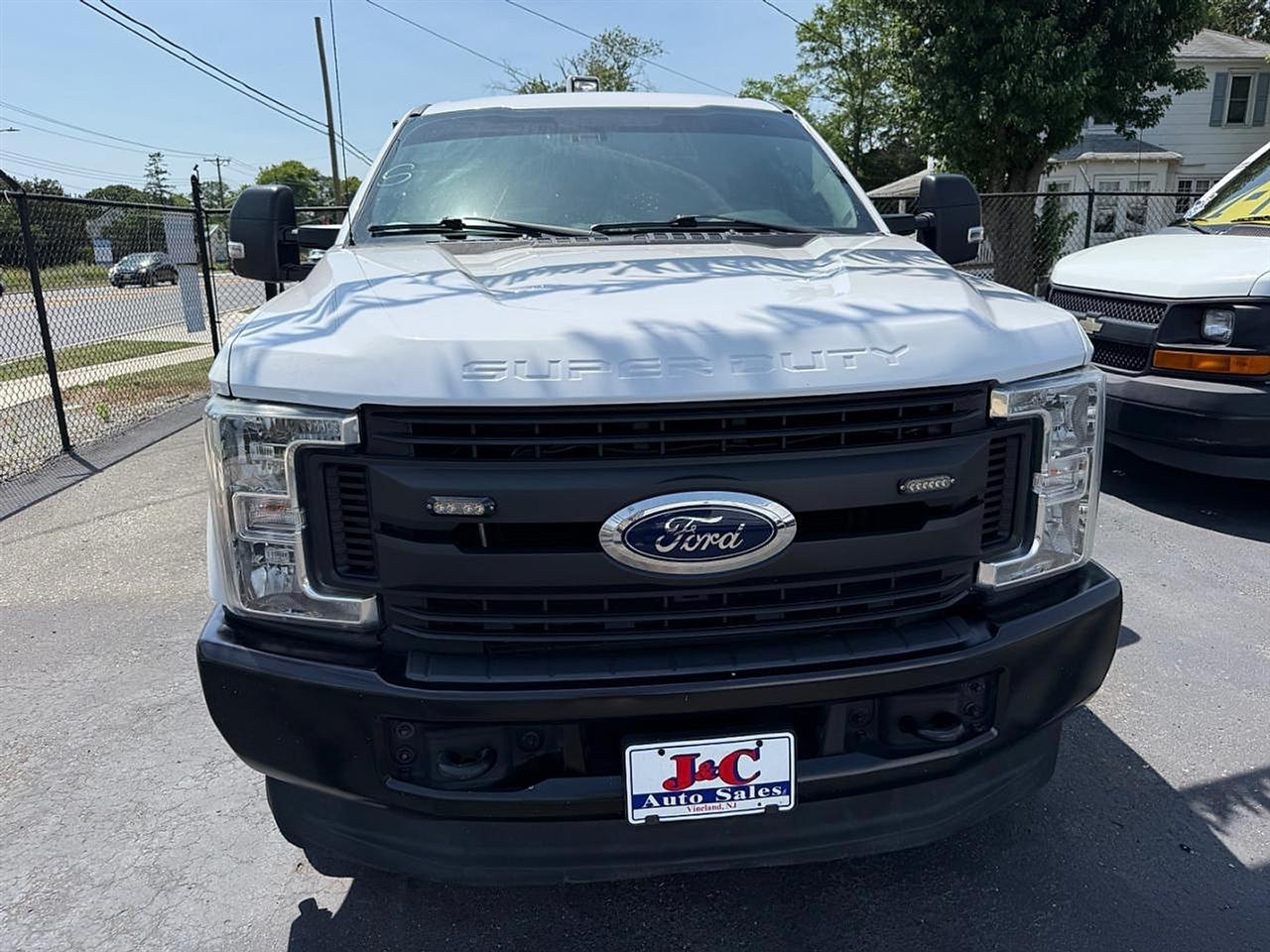 Ford F-250 SD XL SuperCab Long Bed 2WD 2019