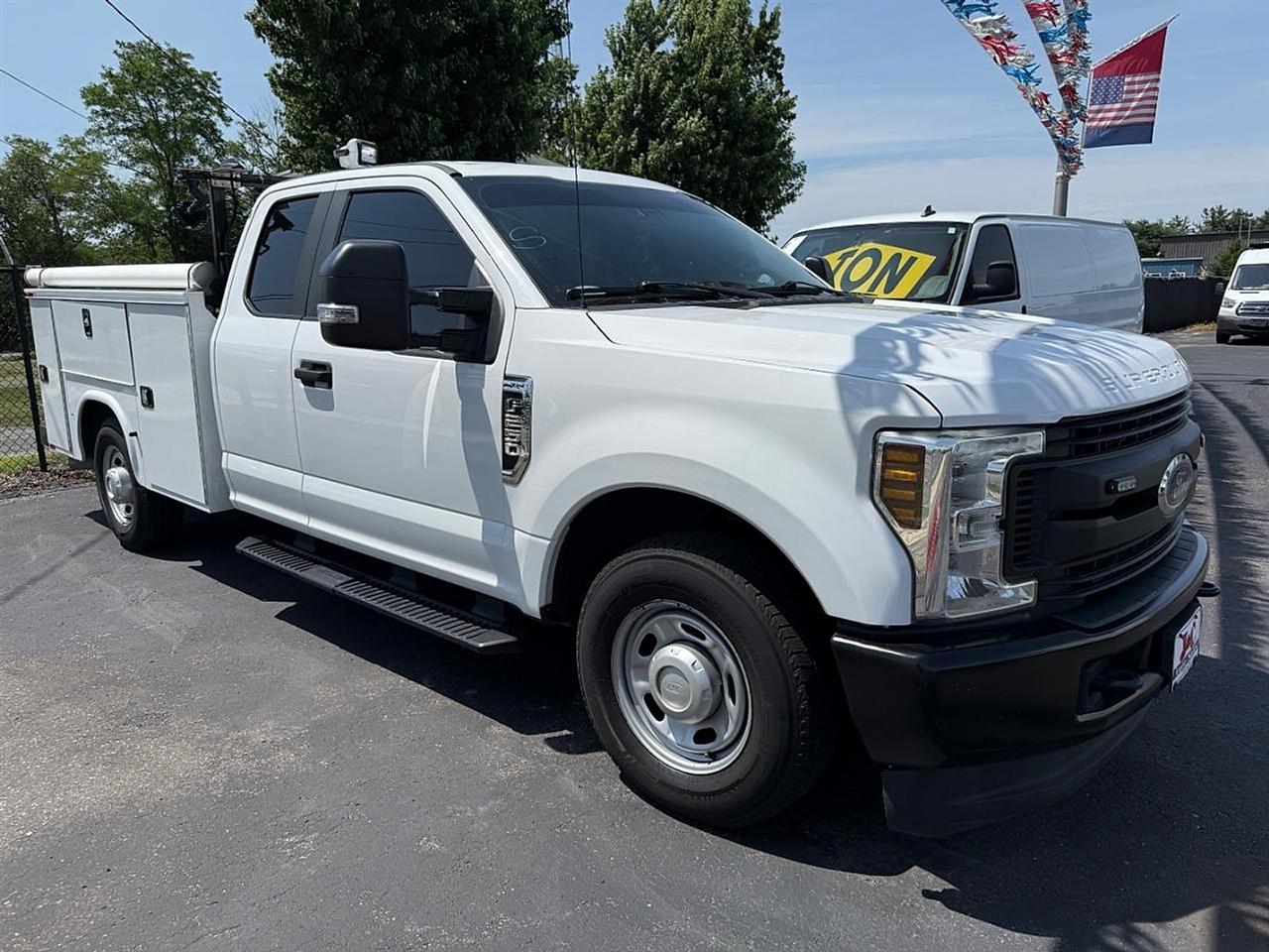 Ford F-250 SD XL SuperCab Long Bed 2WD 2019