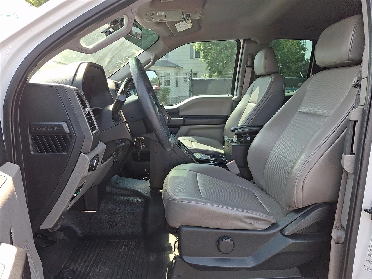 Ford F-250 SD XL SuperCab Long Bed 2WD 2019