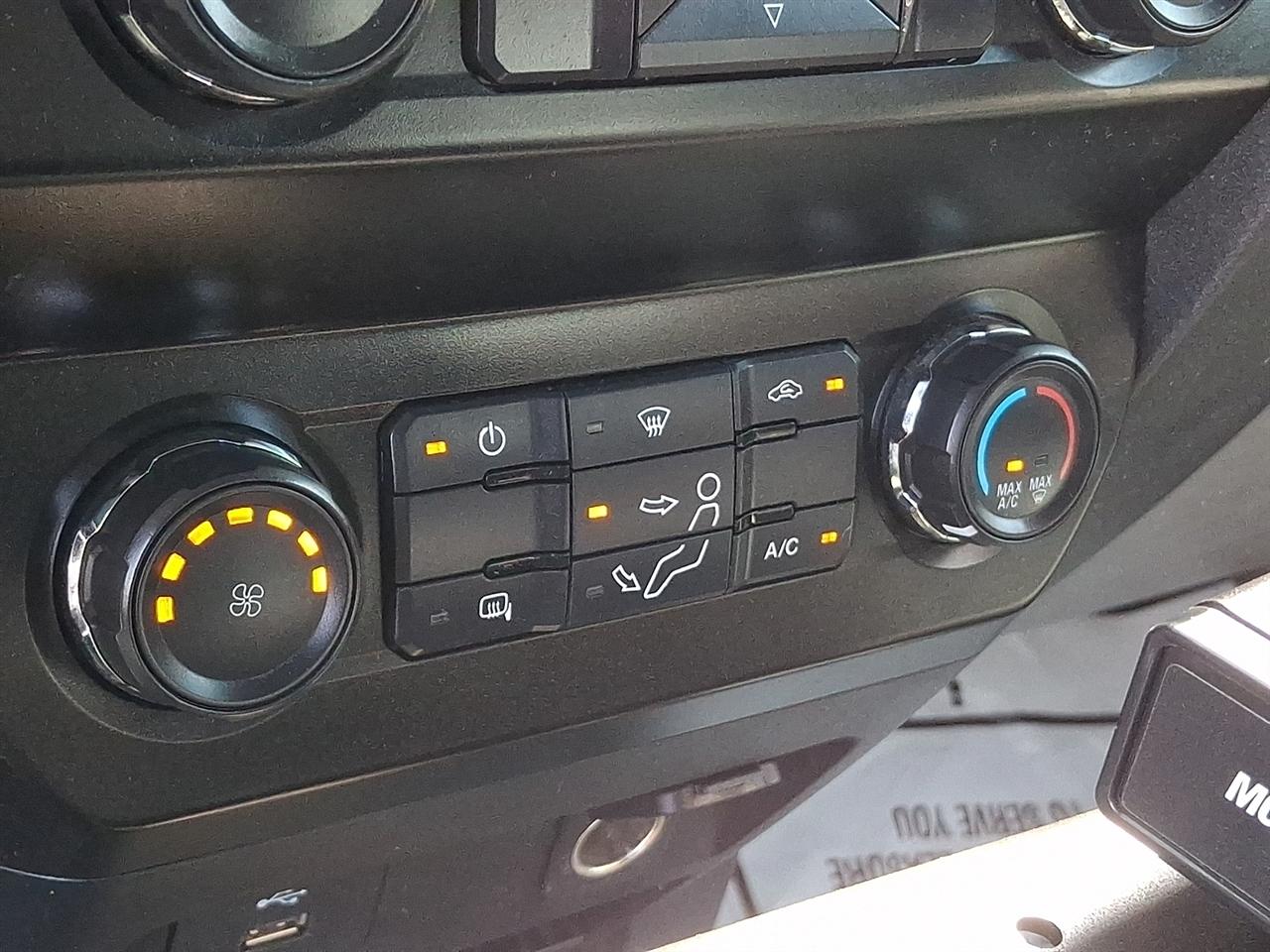 Ford F-250 SD XL SuperCab Long Bed 2WD 2019
