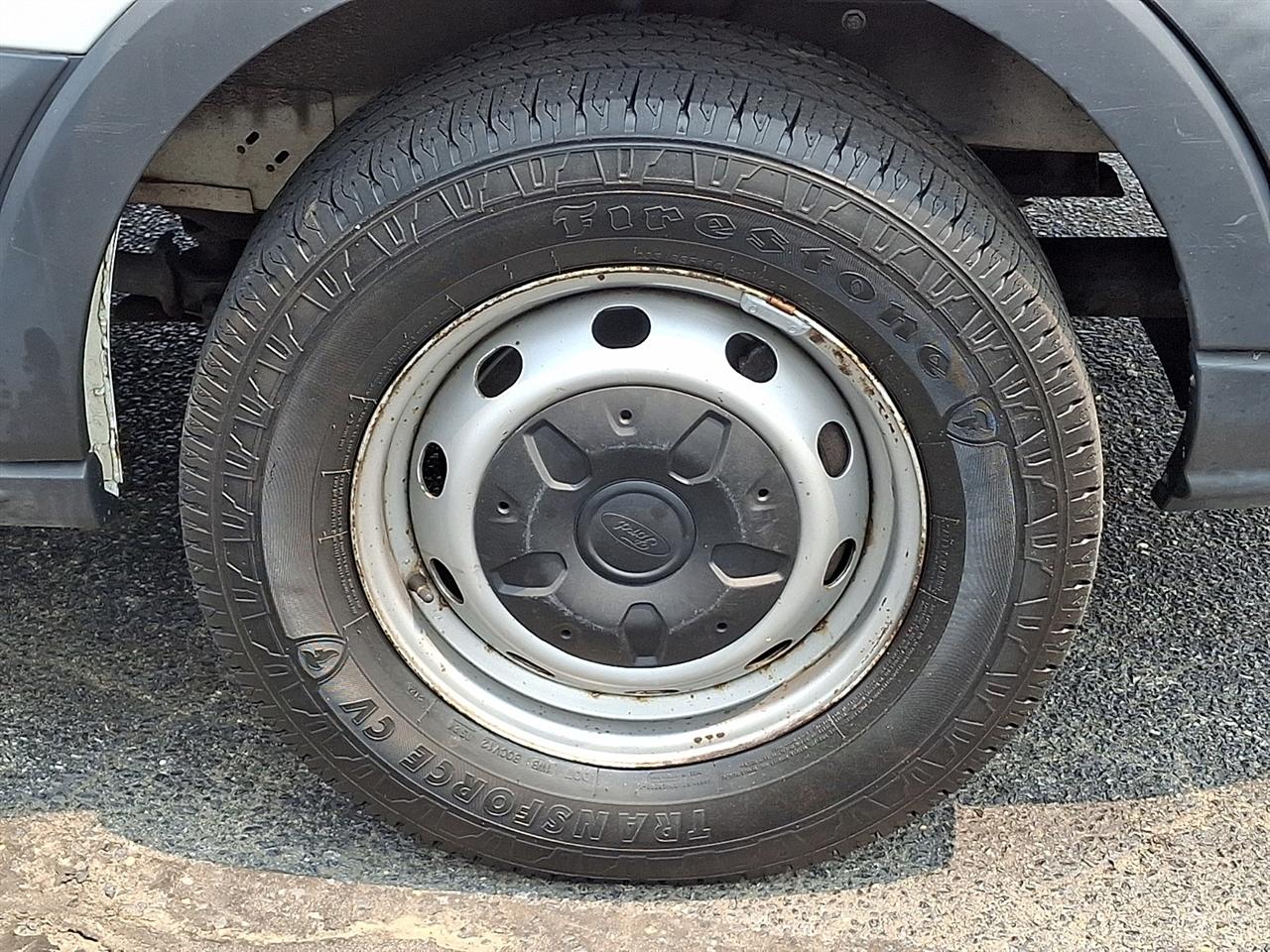 Ford Transit 250 Van Low Roof 60/40 Pass.130-in. WB 2018