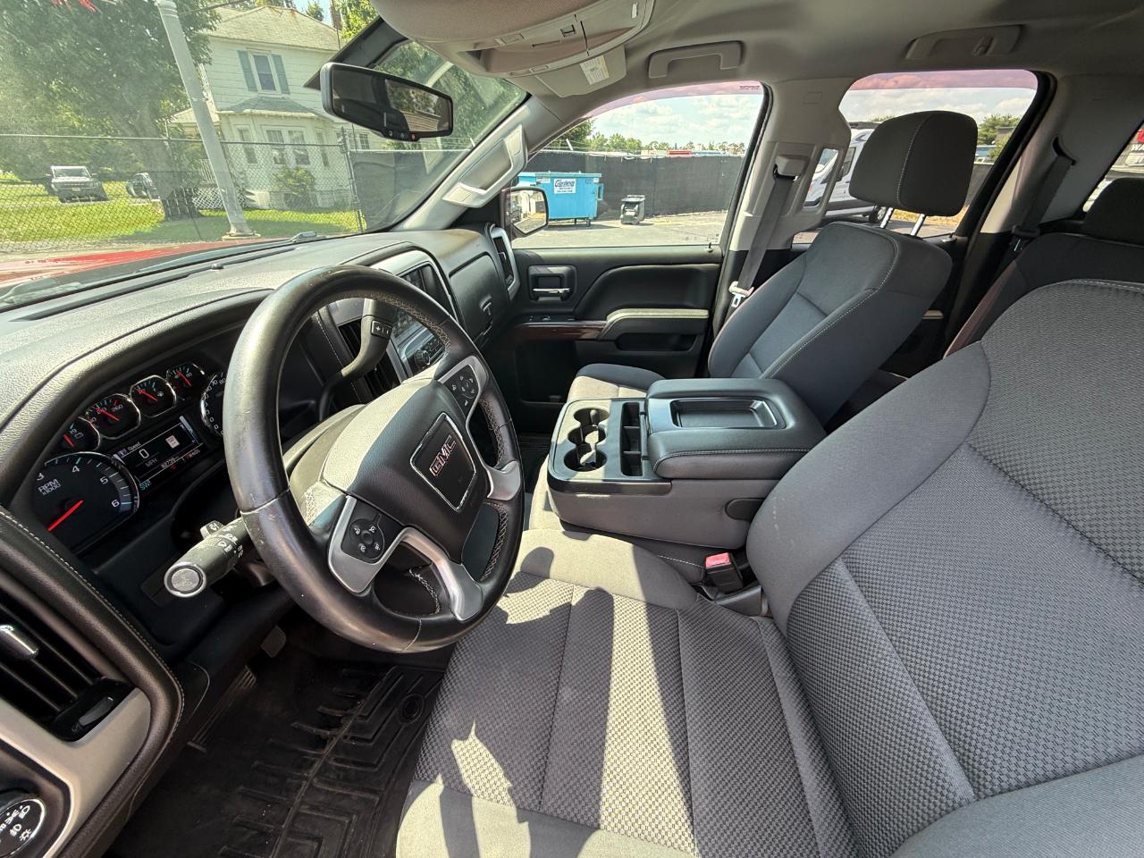 GMC Sierra 1500 SLE Double Cab 4WD 2018