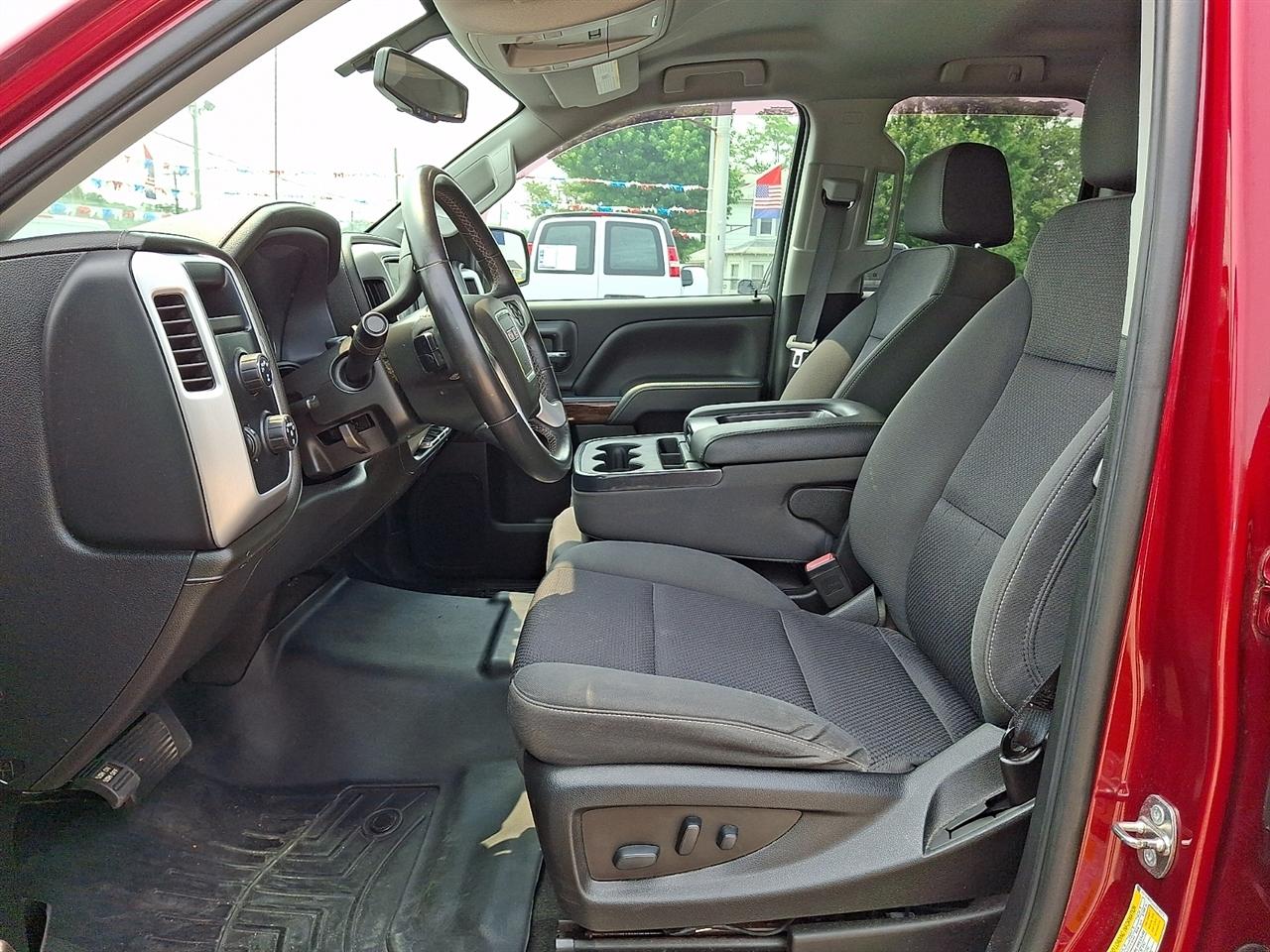 GMC Sierra 1500 SLE Double Cab 4WD 2018