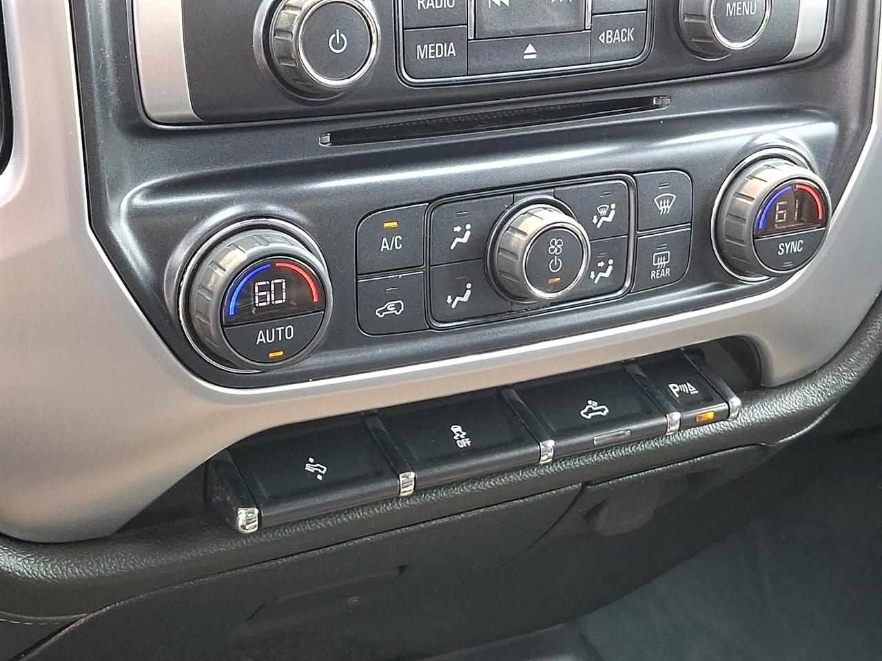 GMC Sierra 1500 SLE Double Cab 4WD 2018