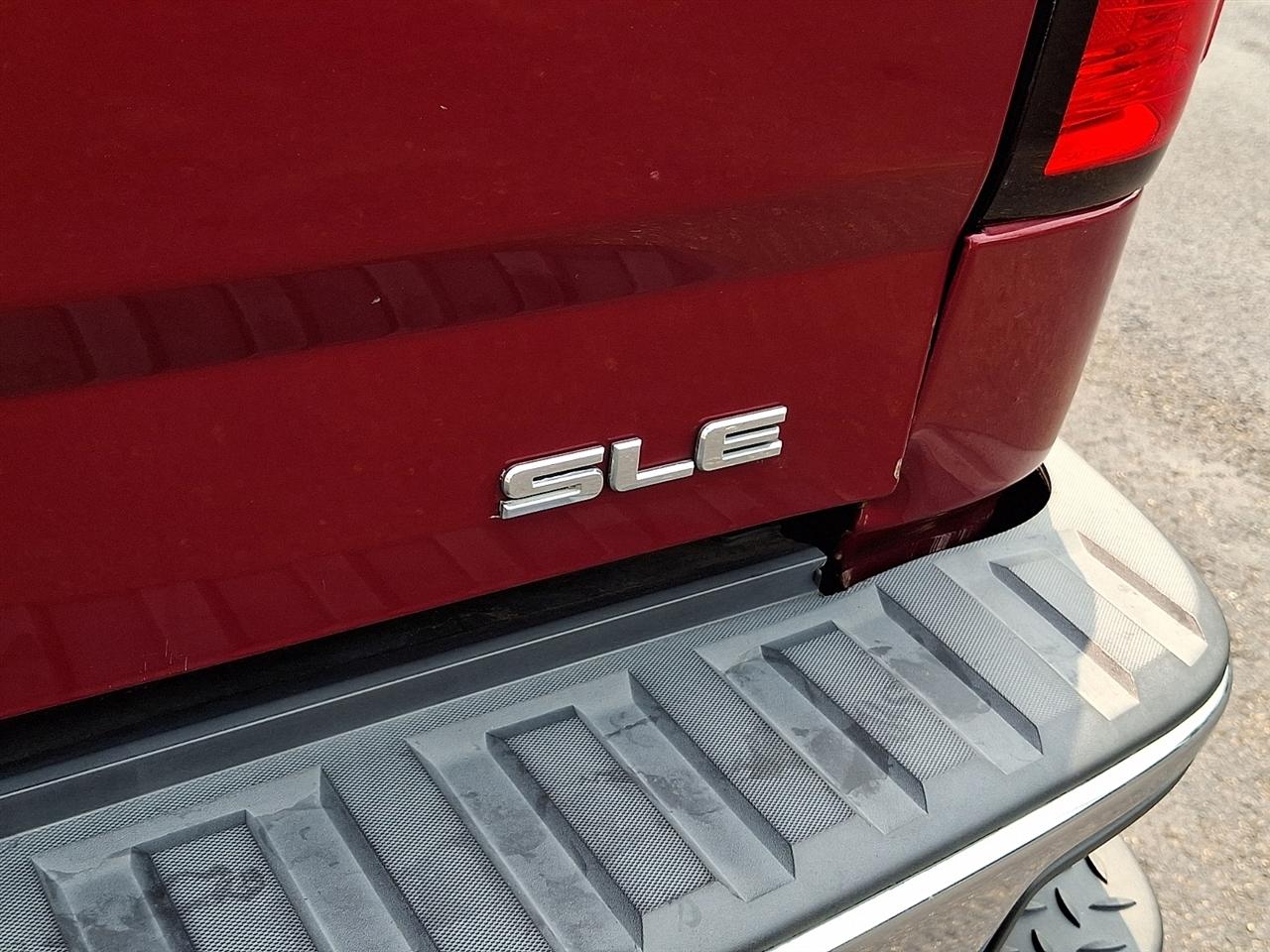 GMC Sierra 1500 SLE Double Cab 4WD 2018