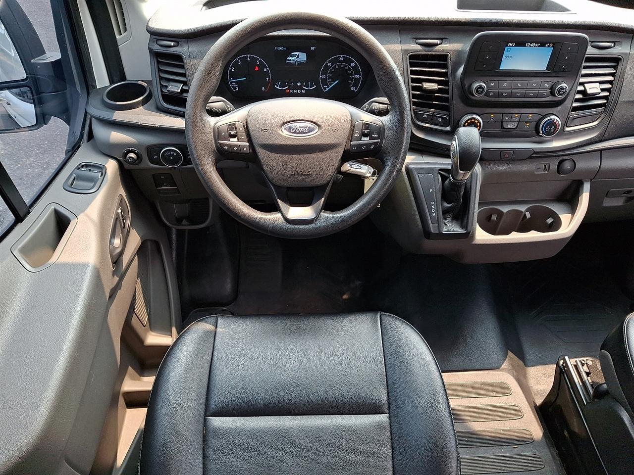 Ford Transit 250 Van High Roof w/Sliding Pass. 148-in. WB EL 2023