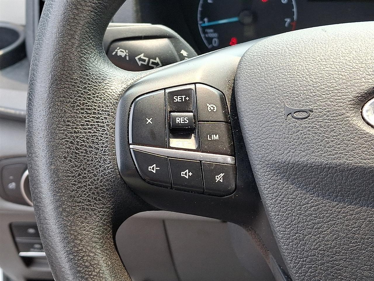 Ford Transit 250 Van High Roof w/Sliding Pass. 148-in. WB EL 2023