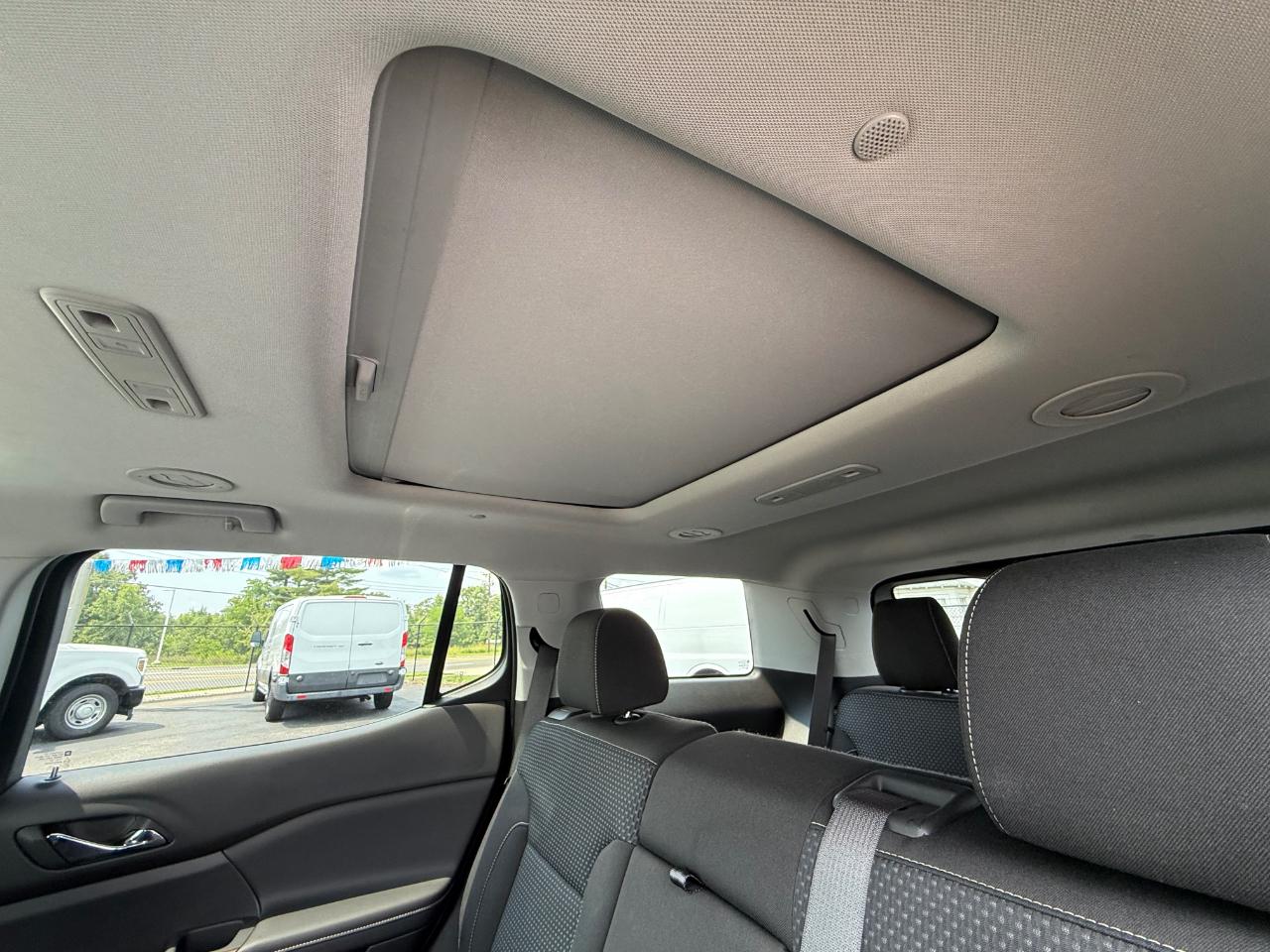 GMC Acadia SLE-1 AWD 2020