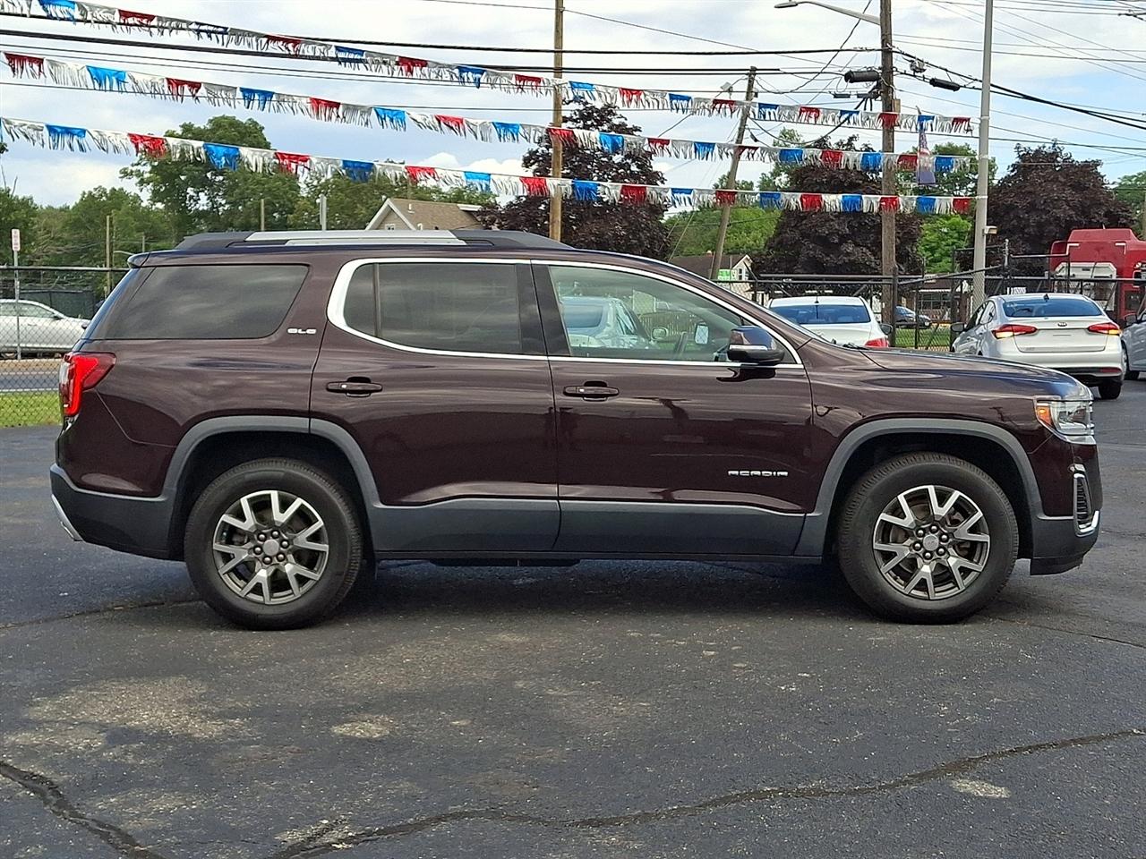 GMC Acadia SLE-1 AWD 2020