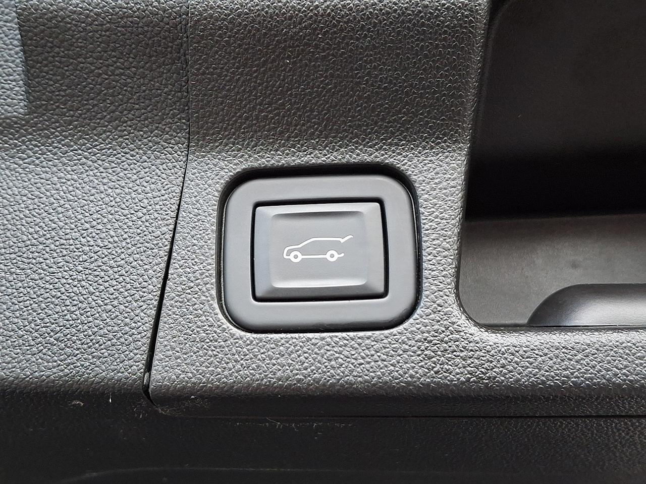 GMC Acadia SLE-1 AWD 2020
