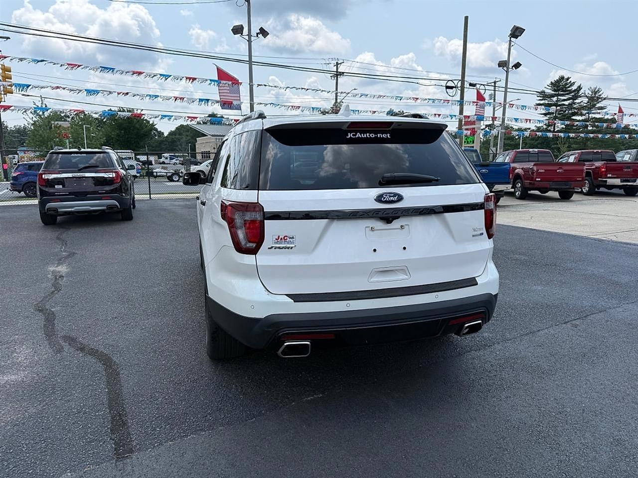 Ford Explorer Sport 4WD 2017