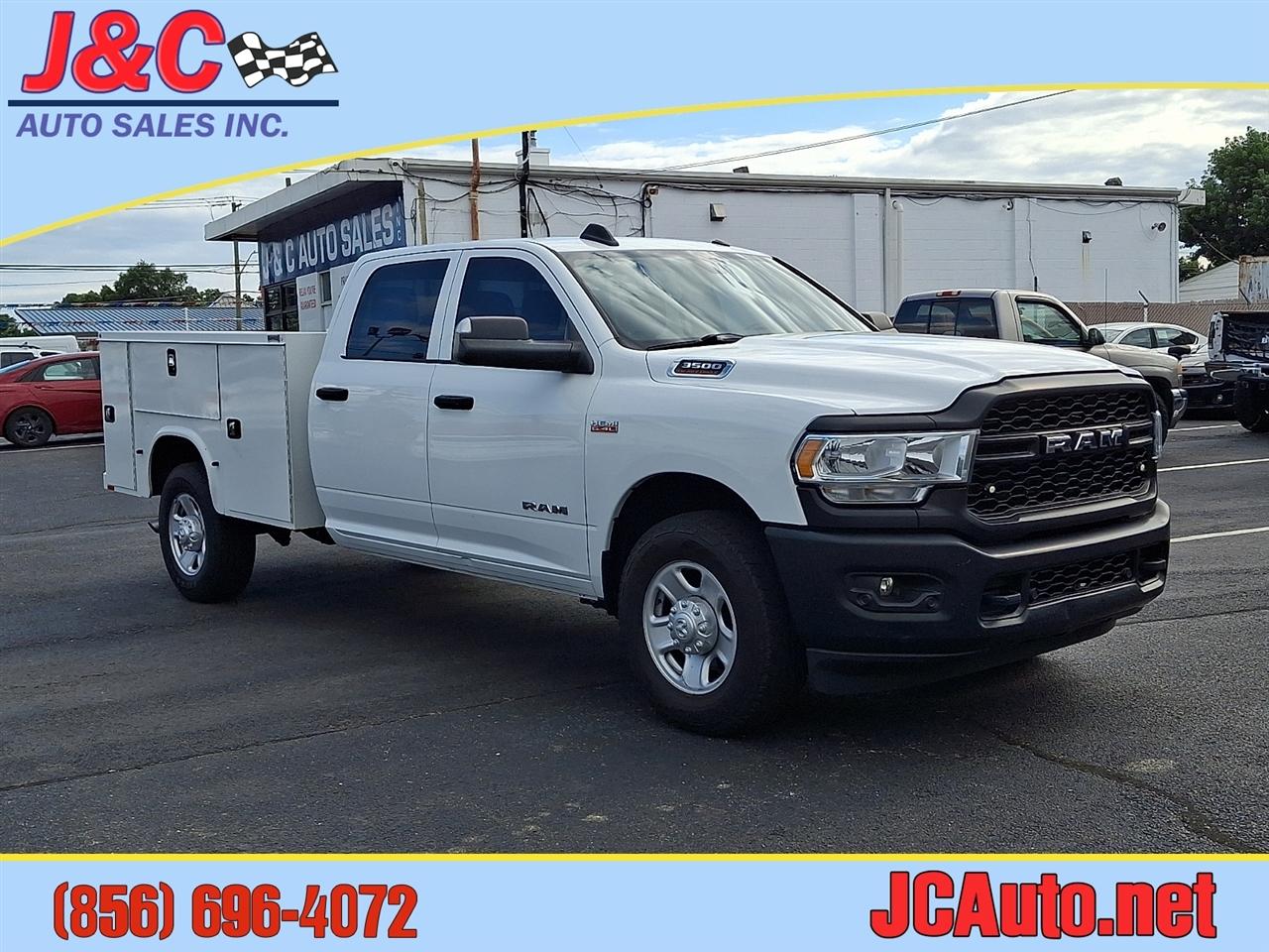 RAM 3500 Tradesman Crew Cab LWB 2WD 2022