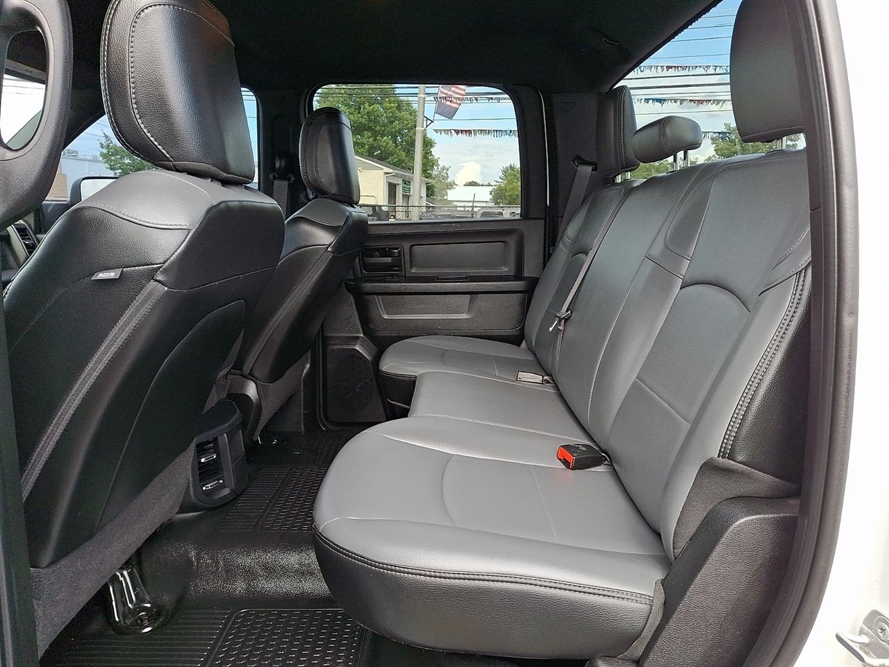 RAM 3500 Tradesman Crew Cab LWB 2WD 2022