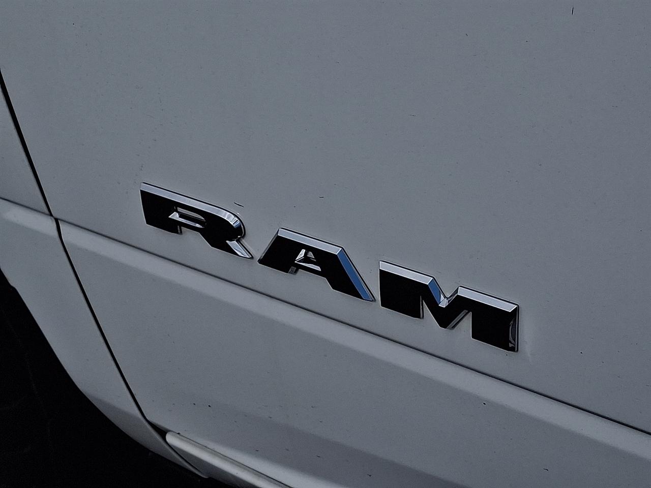 RAM 3500 Tradesman Crew Cab LWB 2WD 2022
