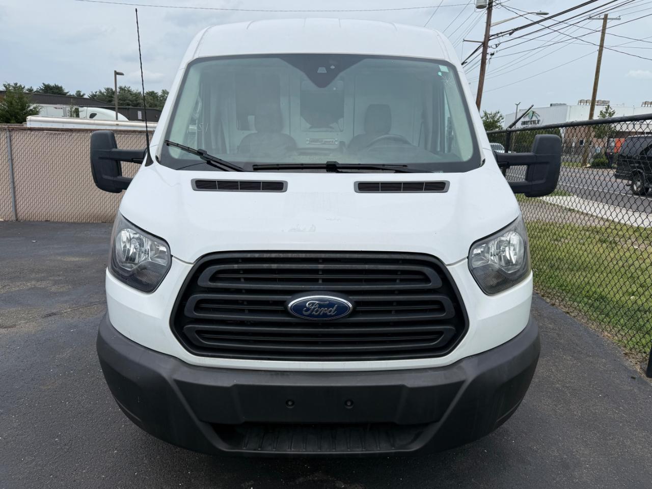 Ford Transit 350 Van Med. Roof w/Sliding Pass. 148-in. WB 2019