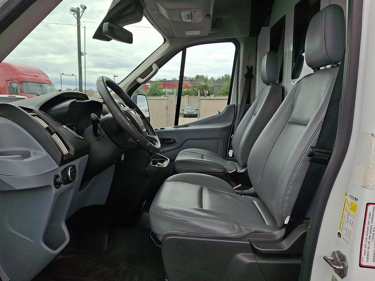 Ford Transit 350 Van Med. Roof w/Sliding Pass. 148-in. WB 2019