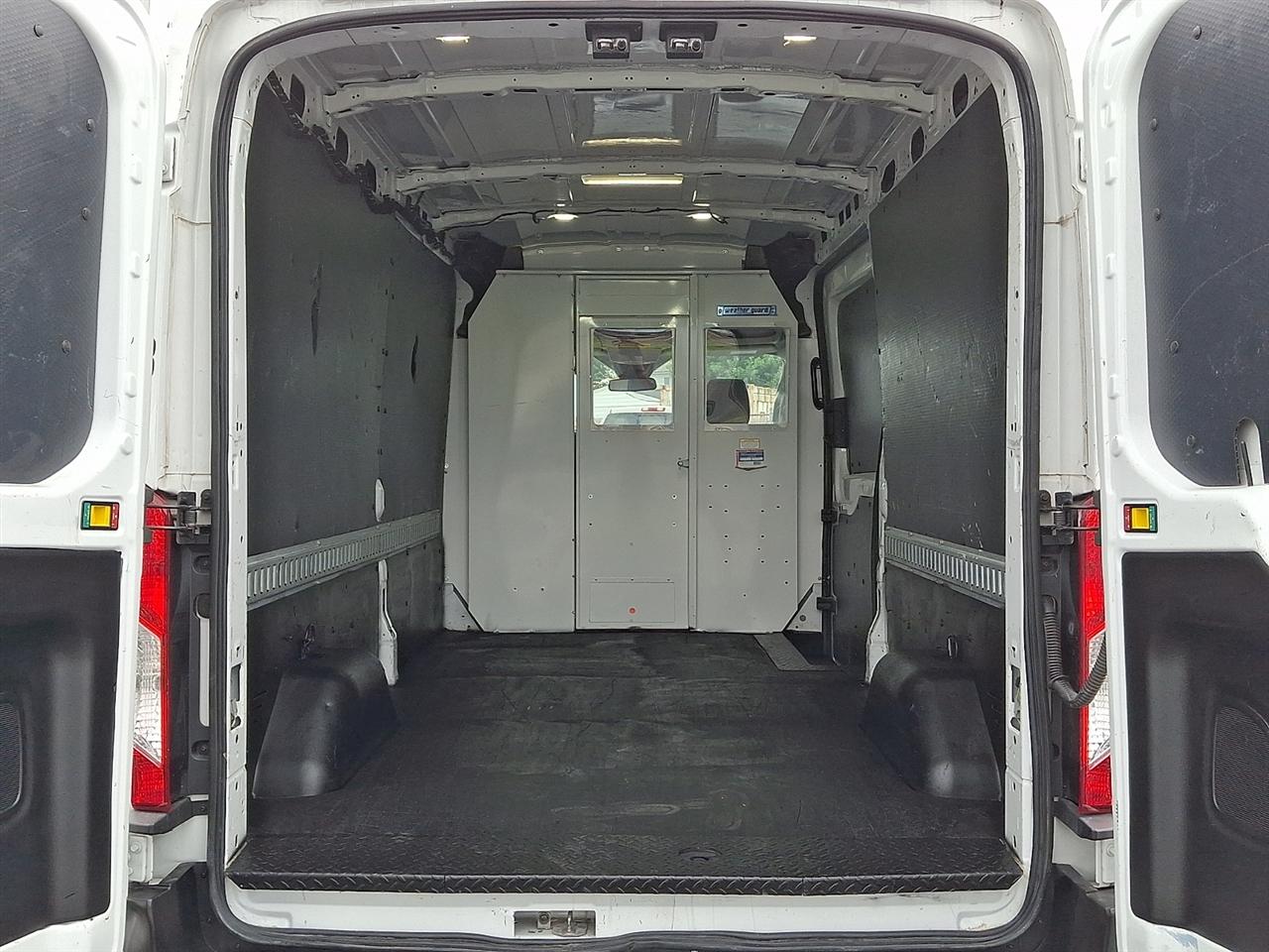 Ford Transit 350 Van Med. Roof w/Sliding Pass. 148-in. WB 2019