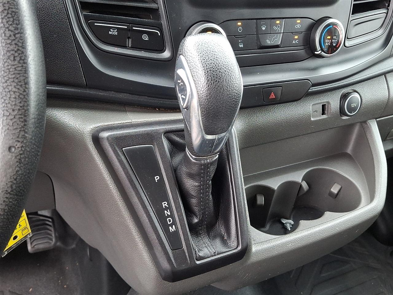 Ford Transit 150 Van Med. Roof w/Sliding Pass. 130-in. WB 2020