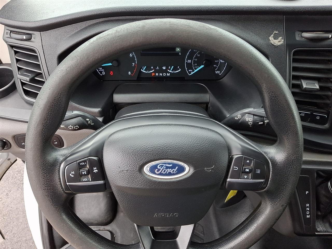 Ford Transit 150 Van Med. Roof w/Sliding Pass. 130-in. WB 2020
