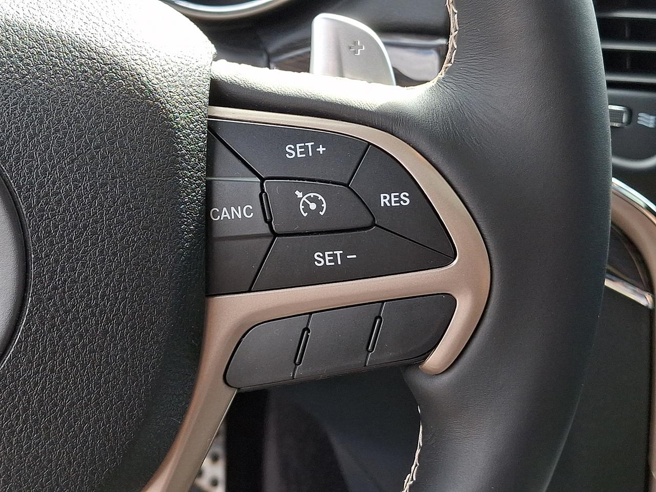 Jeep Grand Cherokee Overland 4WD 2017