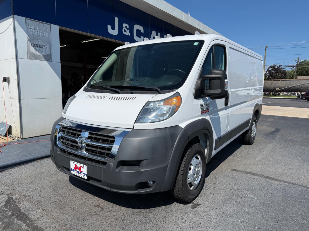RAM Promaster 1500 Low Roof Tradesman 136-in. WB 2017