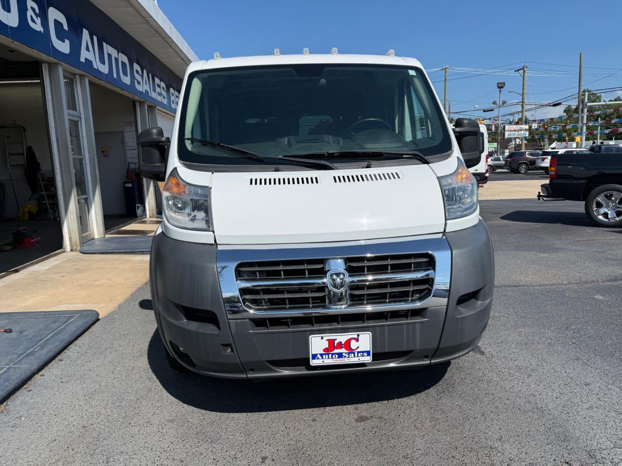 RAM Promaster 1500 Low Roof Tradesman 136-in. WB 2017
