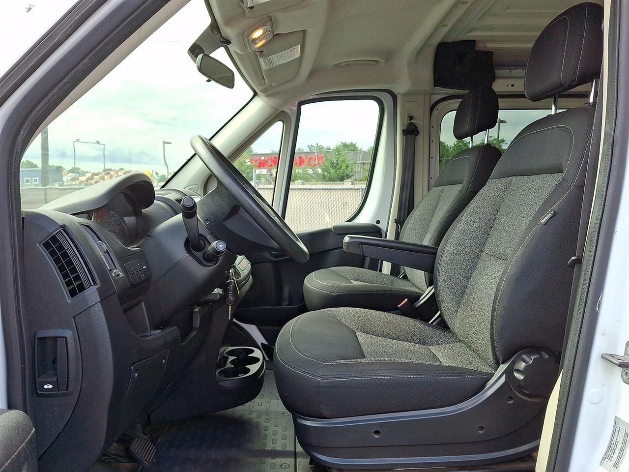 RAM Promaster 1500 Low Roof Tradesman 136-in. WB 2017