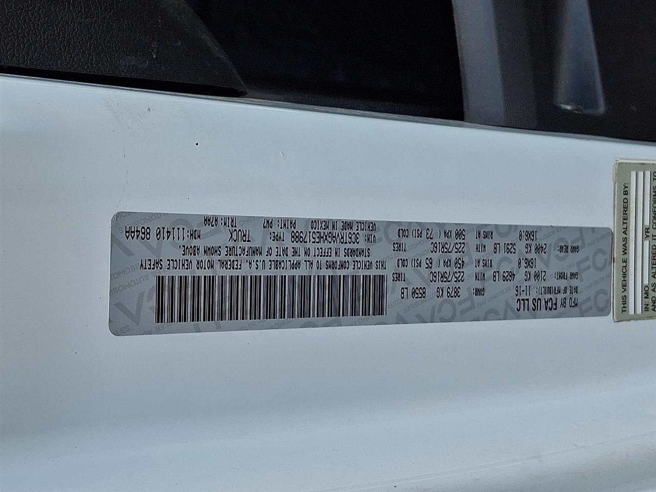 RAM Promaster 1500 Low Roof Tradesman 136-in. WB 2017