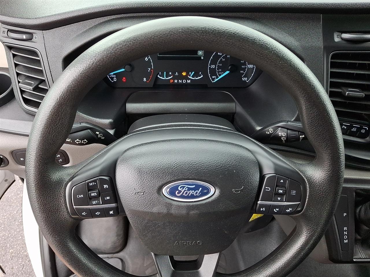Ford Transit 250 Van Med. Roof w/Sliding Pass. 130-in. WB 2020