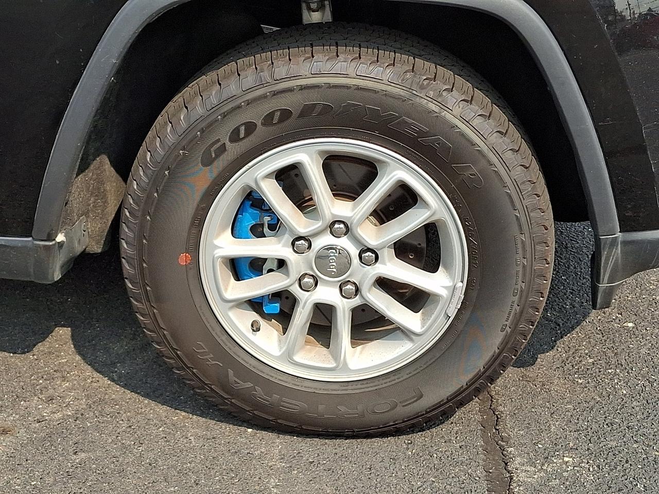 Jeep Grand Cherokee Laredo 4WD 2020