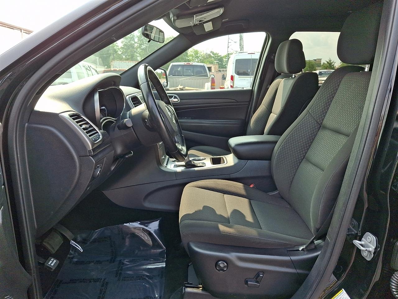 Jeep Grand Cherokee Laredo 4WD 2020